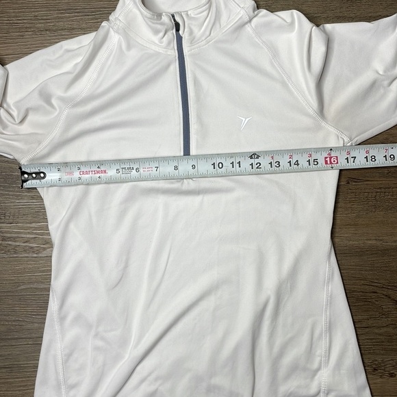 Old Navy Go Dry Women’s White 1/4 Zip Long Sleeve Pullover, size small - Picture 5 of 8